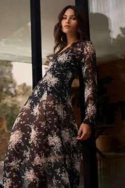 Amber Long Sleeve Dress
