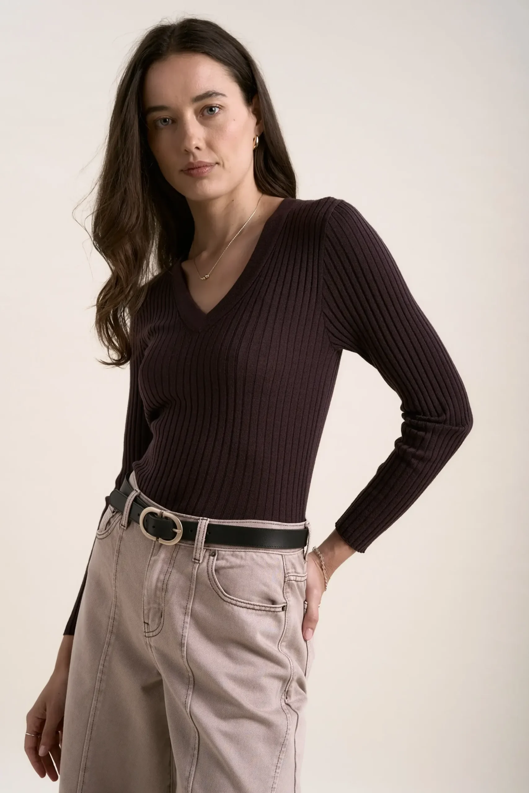 Atlas ZQ Merino V Neck Top