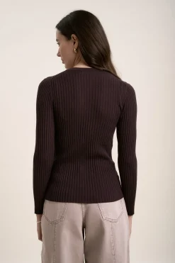 Atlas ZQ Merino V Neck Top