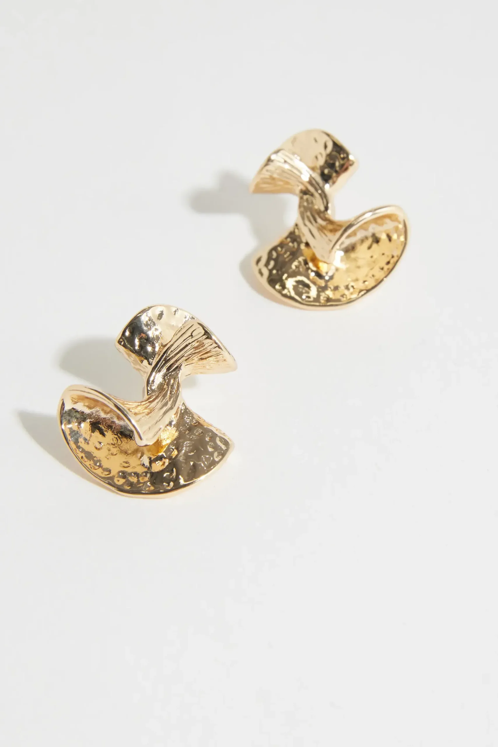 Bela Sonder Monroe Earrings