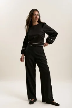 Birdie Scallop Detail Top