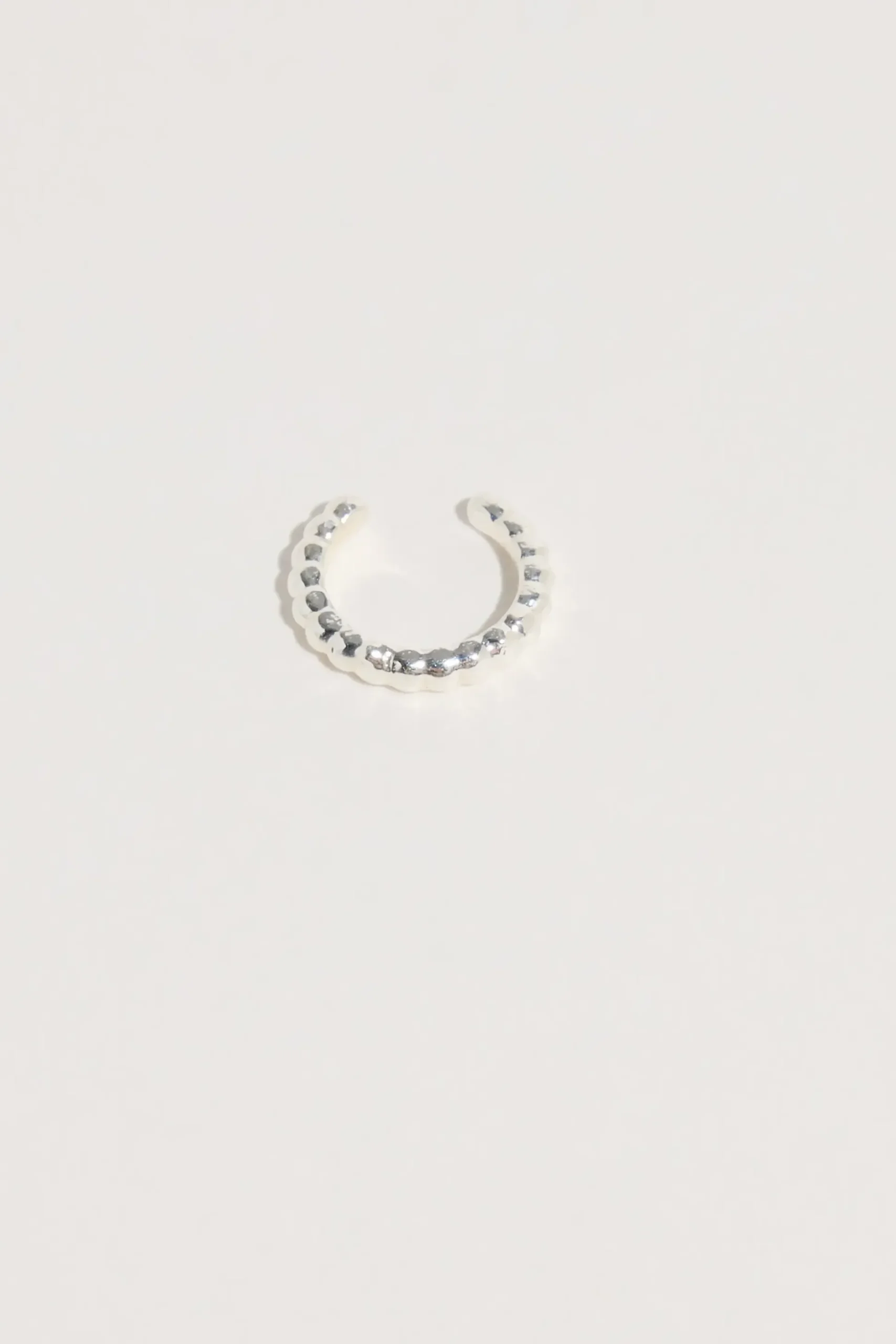 Caja Solaris Ear Cuff