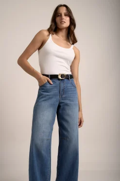 Catalina Barrel Leg Jeans