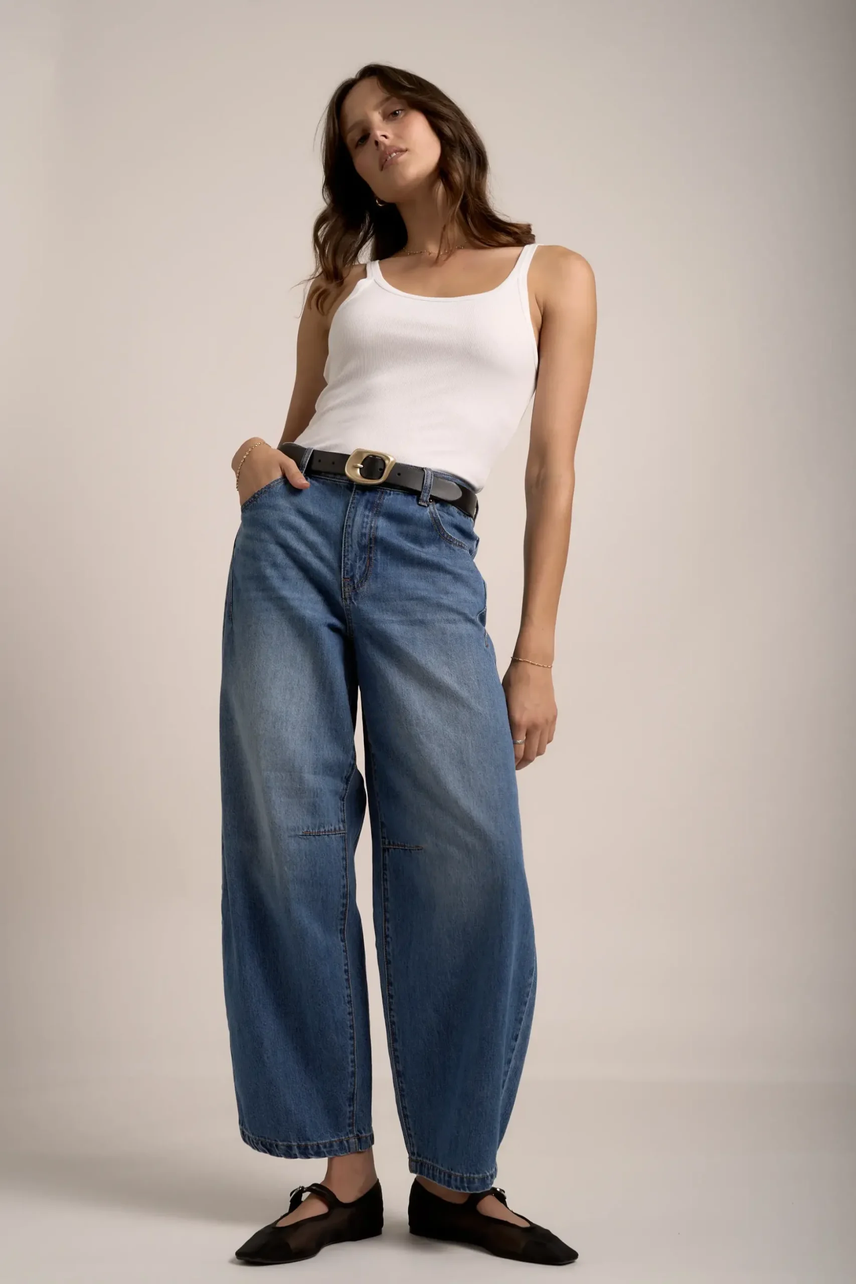 Catalina Barrel Leg Jeans