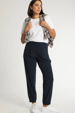 Chloe Ankle Grazer