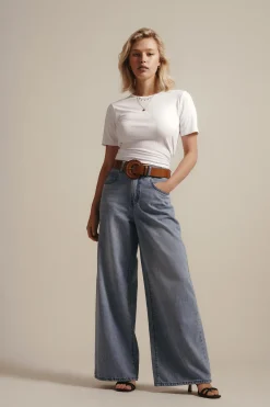 Elementary Basics Rib Tee