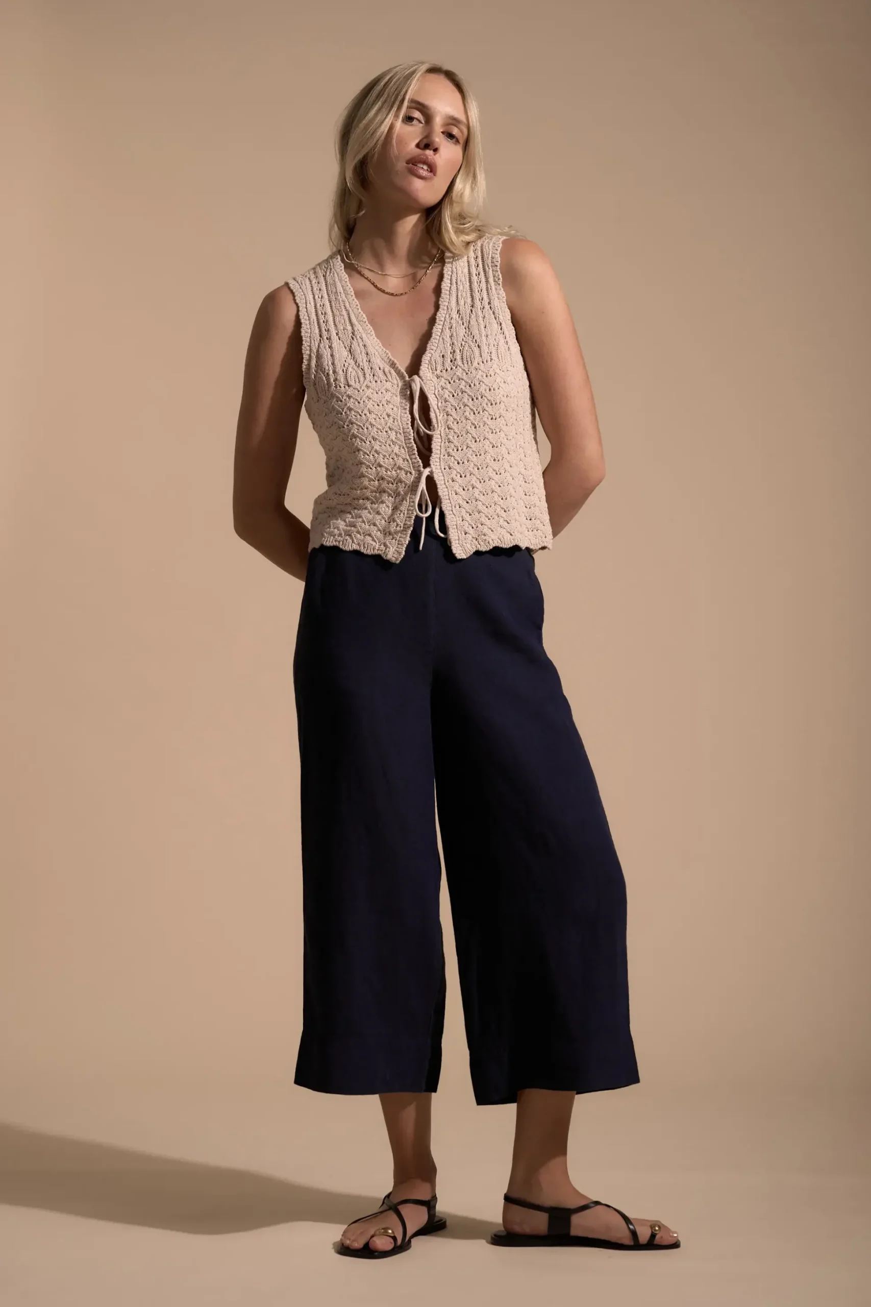 Elementary High Tide Linen Crop