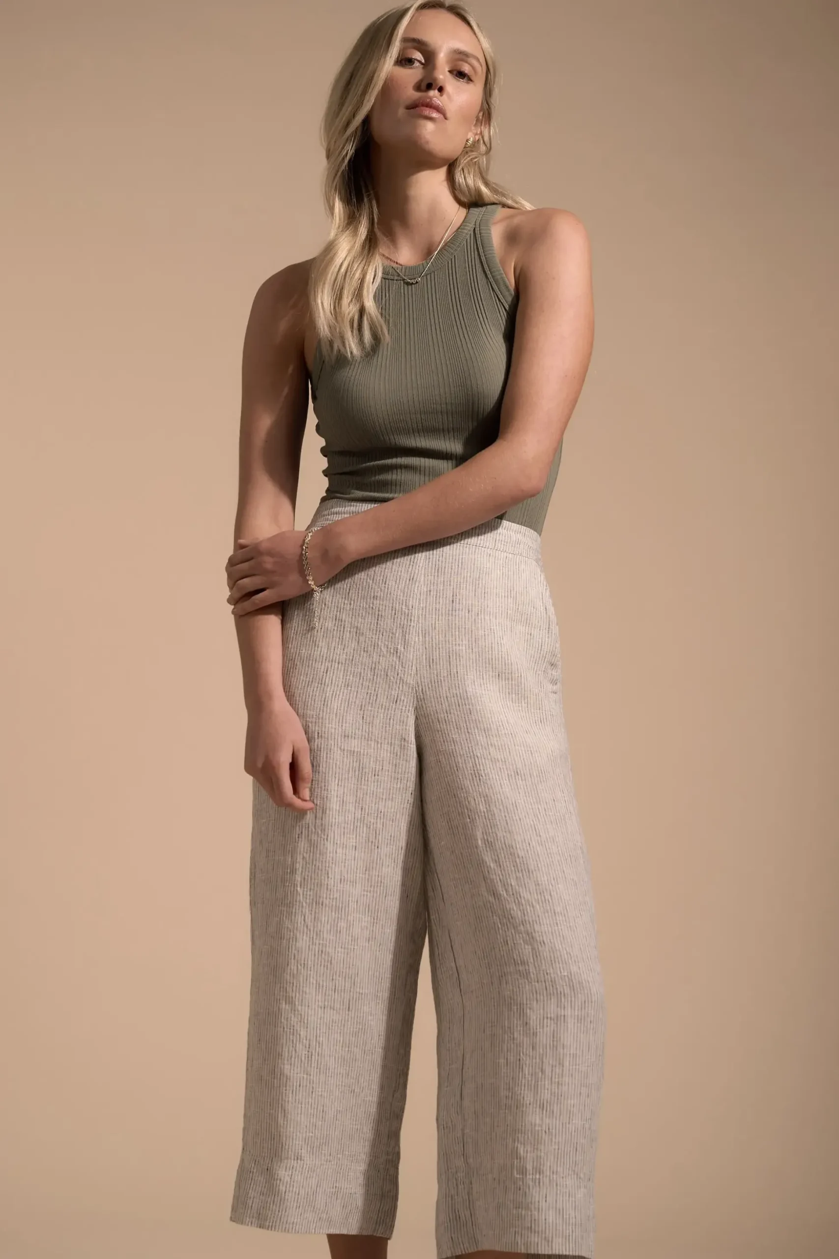 Elementary High Tide Linen Crop