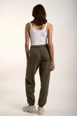 Elementary Social Club Classic Trackpant