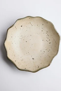 Magnolia Lane Ruffled Edge Salad Bowl