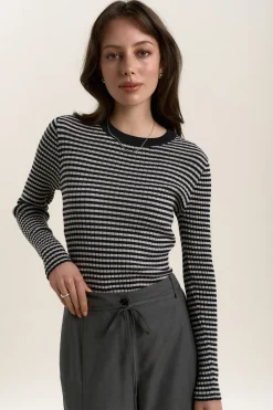 Odyssey ZQ Merino Crew Neck Top