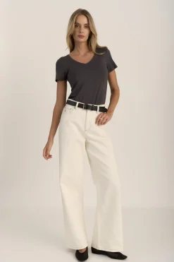 Riley SS V Neck Tee