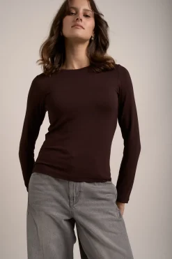 Stella Long Sleeve Crew Neck Tee