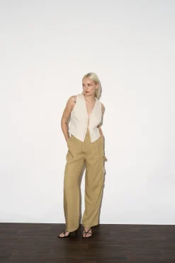 Studio. M Martinez Tie Front Vest