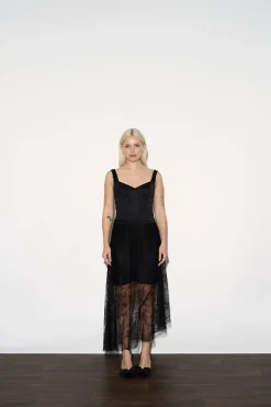 Studio. M Stand Out Lace Skirt