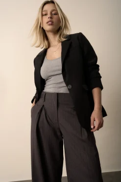 The Buckle Detail Pant