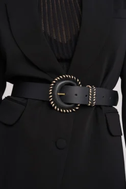 The Contrast Stitch Belt