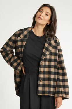 The Cropped Wool Coat