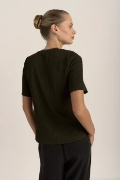 The Everyday Textured Top