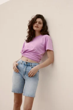 The Relaxed Straight Denim Short