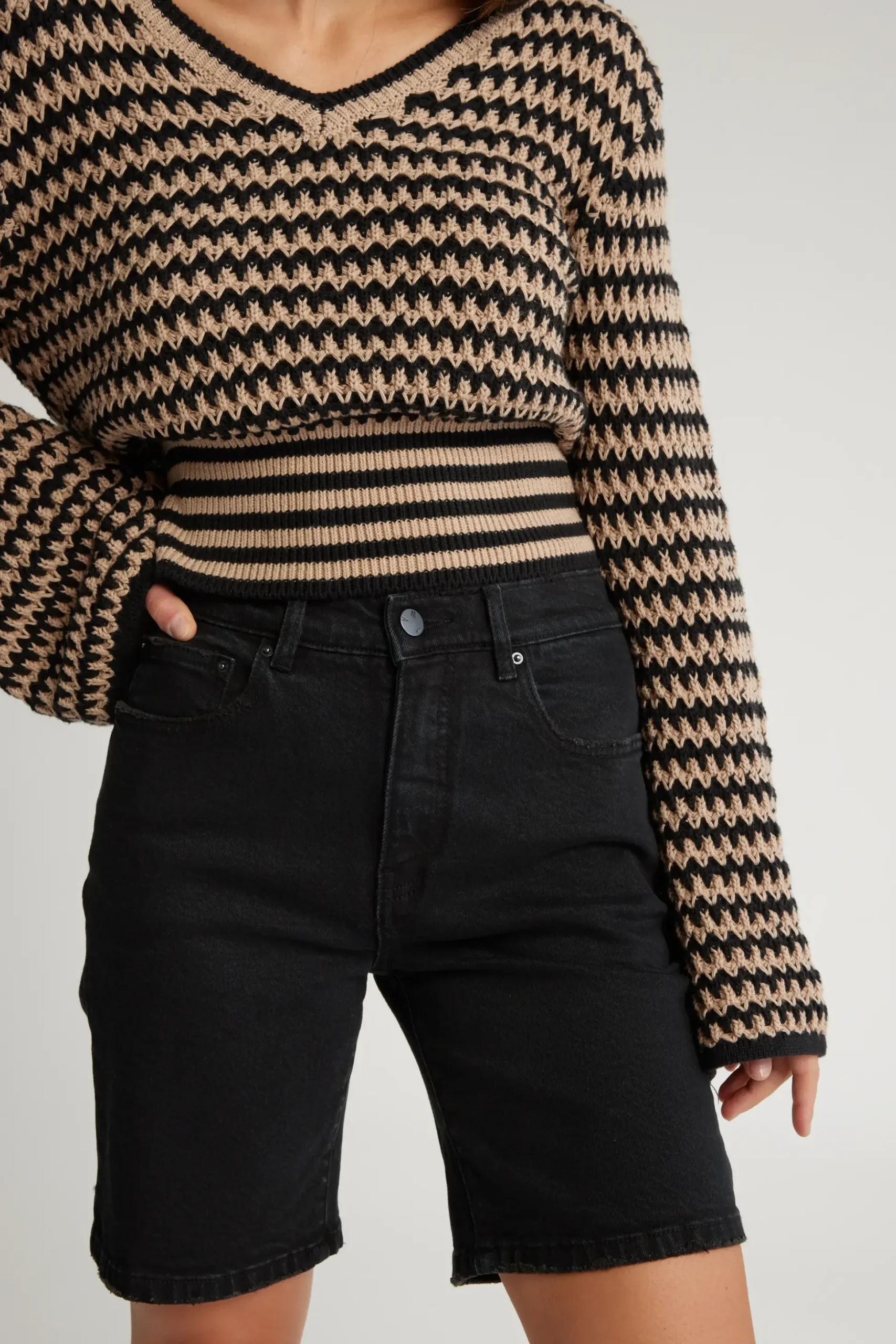 The Relaxed Straight Denim Short