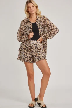 Viviana Frill Hem Short