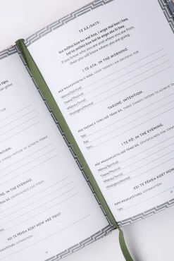 Whakawhetai Gratitude Journal